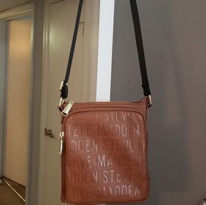 Steve Madden side purse